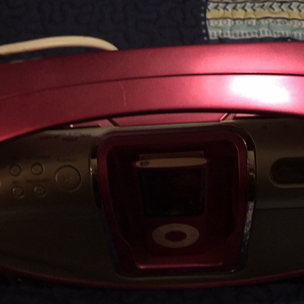 Selling my IPod dock